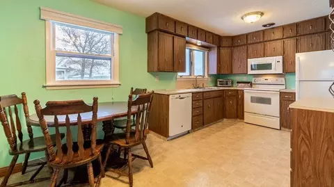 809 Tower Pl, Mandan, ND 58554 photo 16