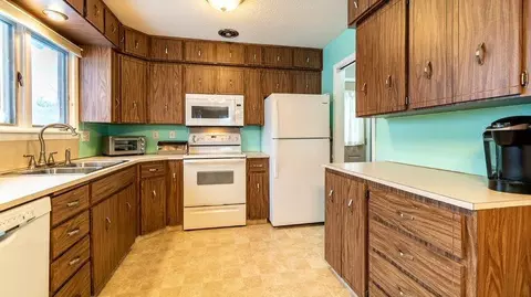 809 Tower Pl, Mandan, ND 58554 photo 15