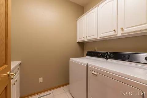 1960 Mesquite Loop, Bismarck, ND 58503 photo 17