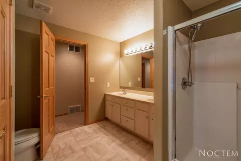 1960 Mesquite Loop, Bismarck, ND 58503 photo 24