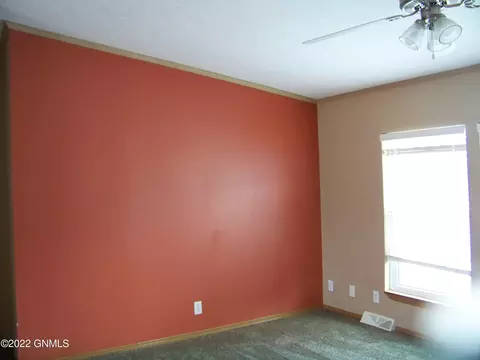 3978 N Valley Loop Loop, Bismarck, ND 58503 photo 14