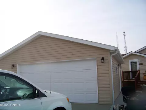 3978 N Valley Loop Loop, Bismarck, ND 58503 photo 26