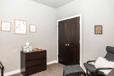 3900 Poseidon Loop, Bismarck, ND 58504 photo 8