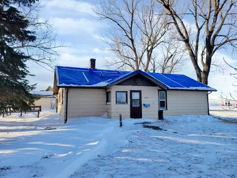 202 Hill St, Wing, ND 58494 photo 2