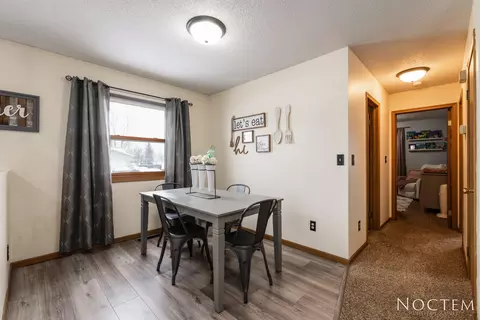 19 Custer Dr, Lincoln, ND 58504 photo 7
