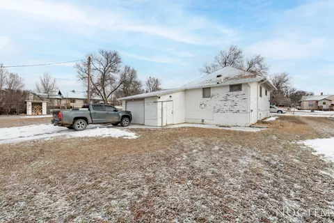 310 Court St, Flasher, ND 58535 photo 23