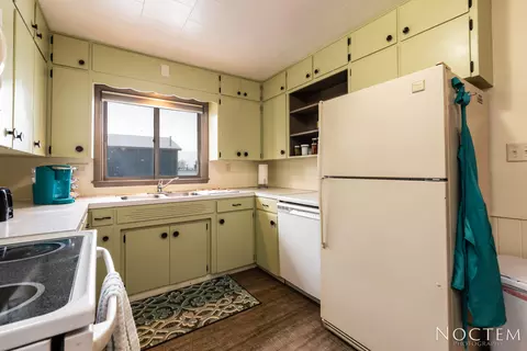310 Court St, Flasher, ND 58535 photo 7