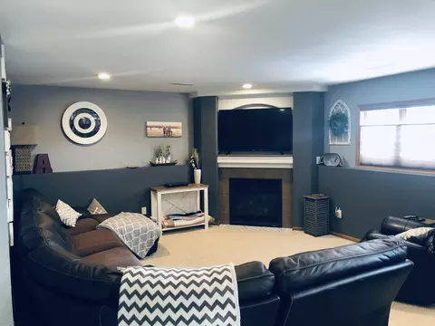 407 Cherrybrook Dr, Bismarck, ND 58503 photo 43