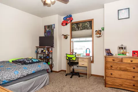 906 Schick Dr, Bismarck, ND 58501 photo 29