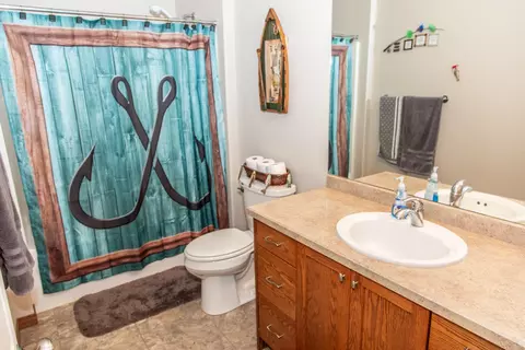 906 Schick Dr, Bismarck, ND 58501 photo 32