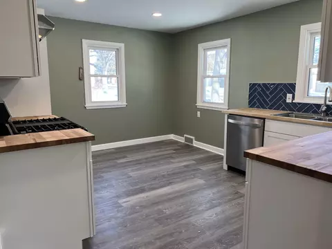 1314 Mohawk St, Bismarck, ND 58501 photo 4