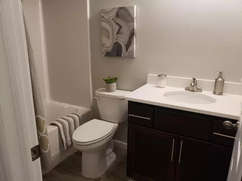 122 Kenner Loop, Bismarck, ND 58504 photo 3