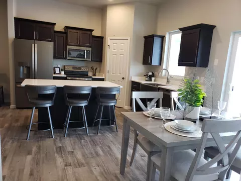 122 Kenner Loop, Bismarck, ND 58504 photo 8