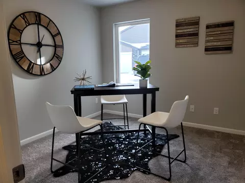 122 Kenner Loop, Bismarck, ND 58504 photo 2