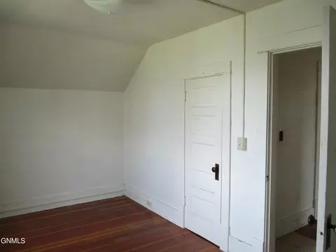 404 Walnut St, Turtle Lake, ND 58575 photo 16