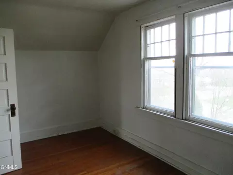 404 Walnut St, Turtle Lake, ND 58575 photo 13