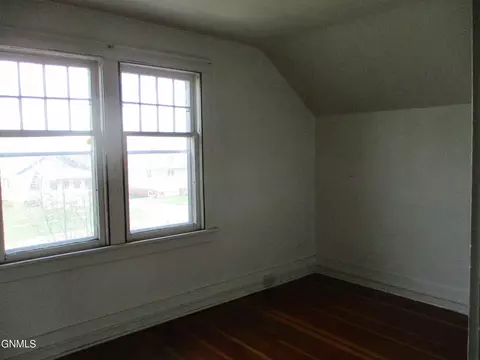 404 Walnut St, Turtle Lake, ND 58575 photo 36
