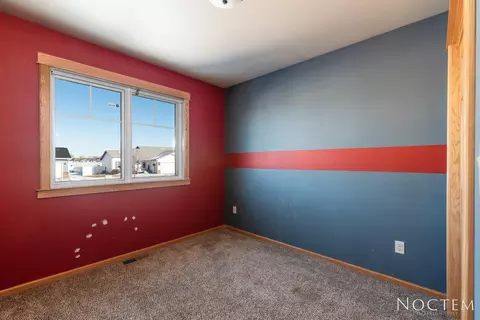 223 Brandenburg Loop, Bismarck, ND 58504 photo 12