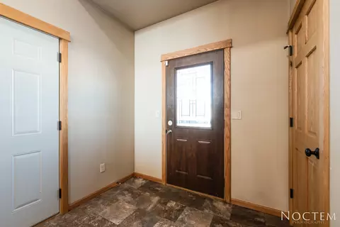 223 Brandenburg Loop, Bismarck, ND 58504 photo 3