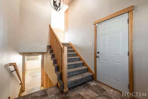 223 Brandenburg Loop, Bismarck, ND 58504 photo 4