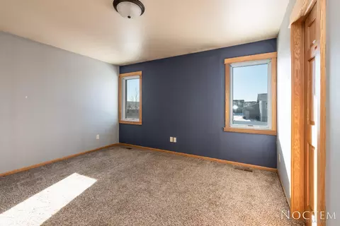 223 Brandenburg Loop, Bismarck, ND 58504 photo 13