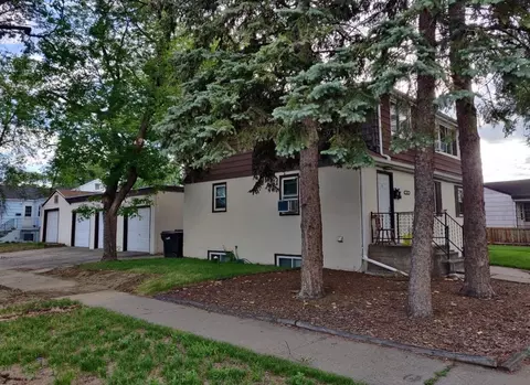 1502 E Avenue Ave E, Bismarck, ND 58501 photo 2