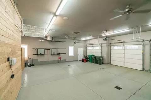 7521 Hawktree Dr, Bismarck, ND 58503 photo 50