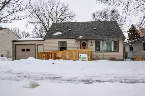 1311 3rd St, Bismarck, ND 58501 photo 1
