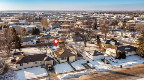 2513 E Ave A E, Bismarck, ND 58501 photo 5
