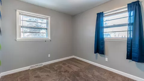 2513 E Ave A E, Bismarck, ND 58501 photo 18