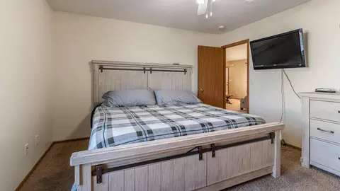 122 Libby Rd, Lincoln, ND 58504 photo 21