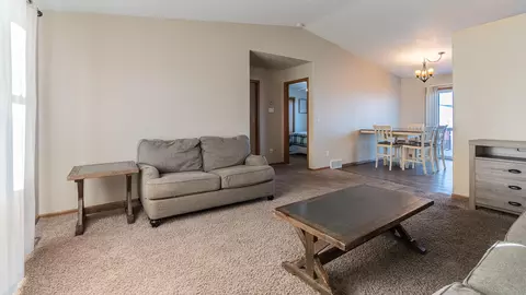 122 Libby Rd, Lincoln, ND 58504 photo 4