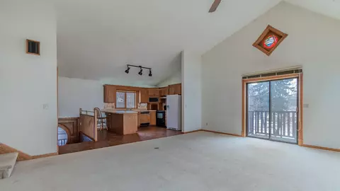 426 River Rd, Bismarck, ND 58504 photo 13
