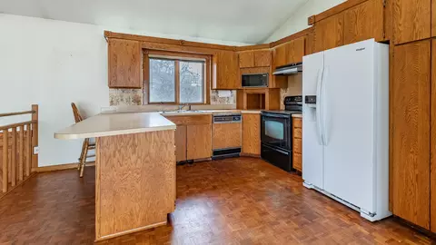 426 River Rd, Bismarck, ND 58504 photo 12