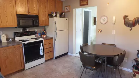 336 Willow Ln, Bismarck, ND 58504 photo 6