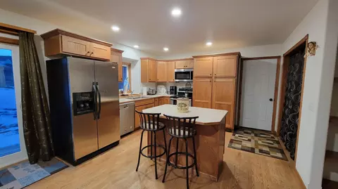 2915 Hillside Rd NW, Mandan, ND 58554 photo 4