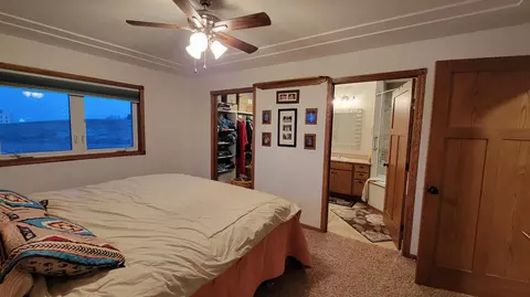 2915 Hillside Rd NW, Mandan, ND 58554 photo 11