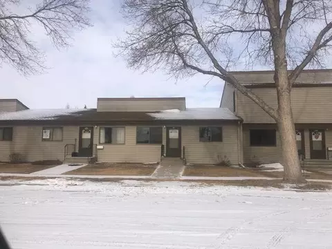 338 Willow Ln, Bismarck, ND 58504 photo 34