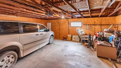 338 Willow Ln, Bismarck, ND 58504 photo 12