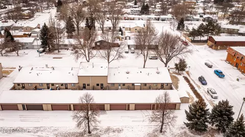 338 Willow Ln, Bismarck, ND 58504 photo 43