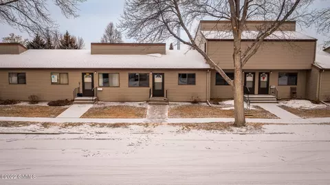 338 Willow Ln, Bismarck, ND 58504 photo 38
