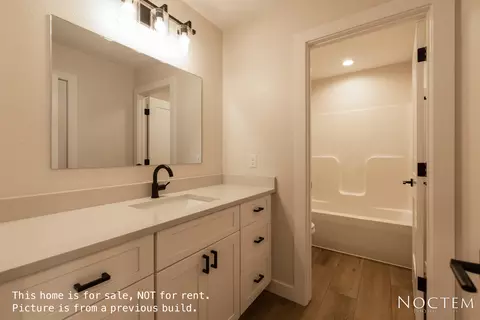 5709 Iron Dr, Bismarck, ND 58503 photo 17