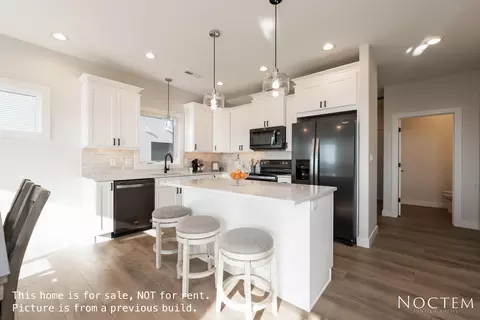5709 Iron Dr, Bismarck, ND 58503 photo 7
