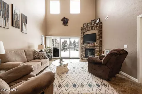 735 Compass Loop, Bismarck, ND 58504 photo 8