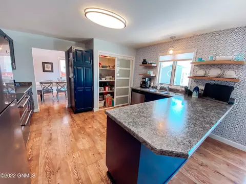 1505 University Ave, Williston, ND 58801 photo 10