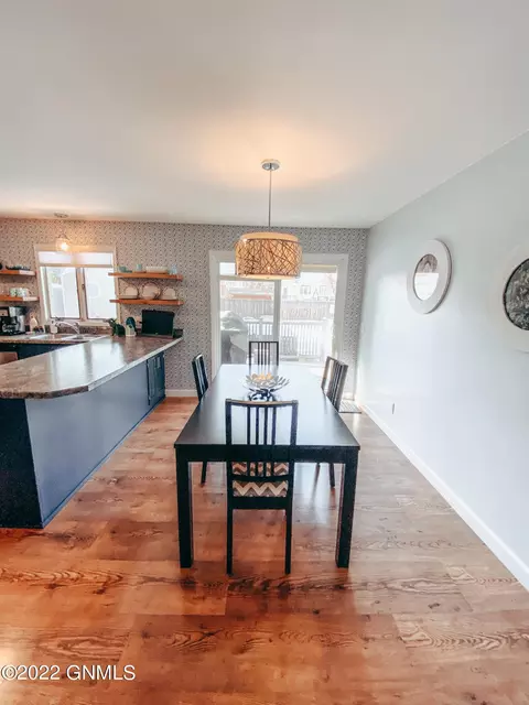 1505 University Ave, Williston, ND 58801 photo 4
