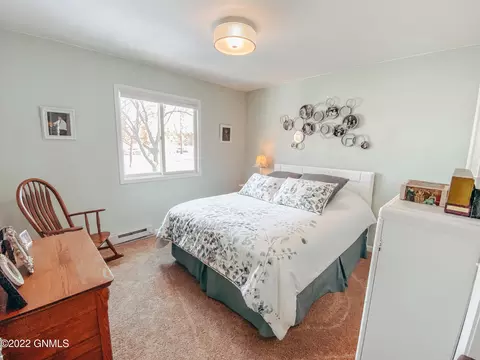 1505 University Ave, Williston, ND 58801 photo 24