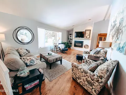 1505 University Ave, Williston, ND 58801 photo 15