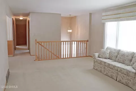 318 Nova Dr, Bismarck, ND 58503 photo 5