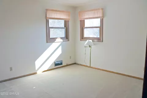 318 Nova Dr, Bismarck, ND 58503 photo 15